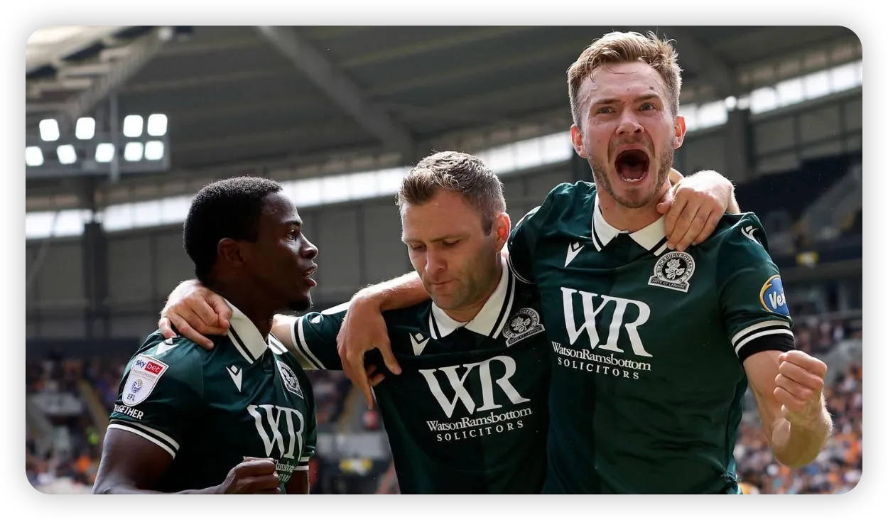 Clinical Eight-Minute Spell Seals Dominant Victory for Rovers