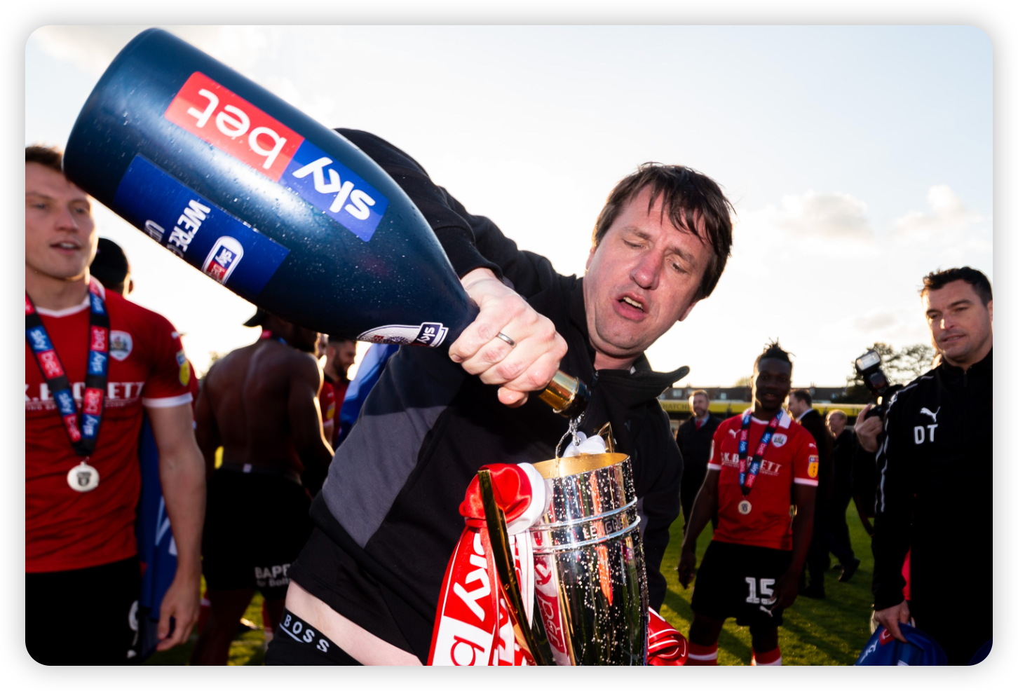 Sunderland's Managerial Hunt Heats Up After Jack Ross Departure