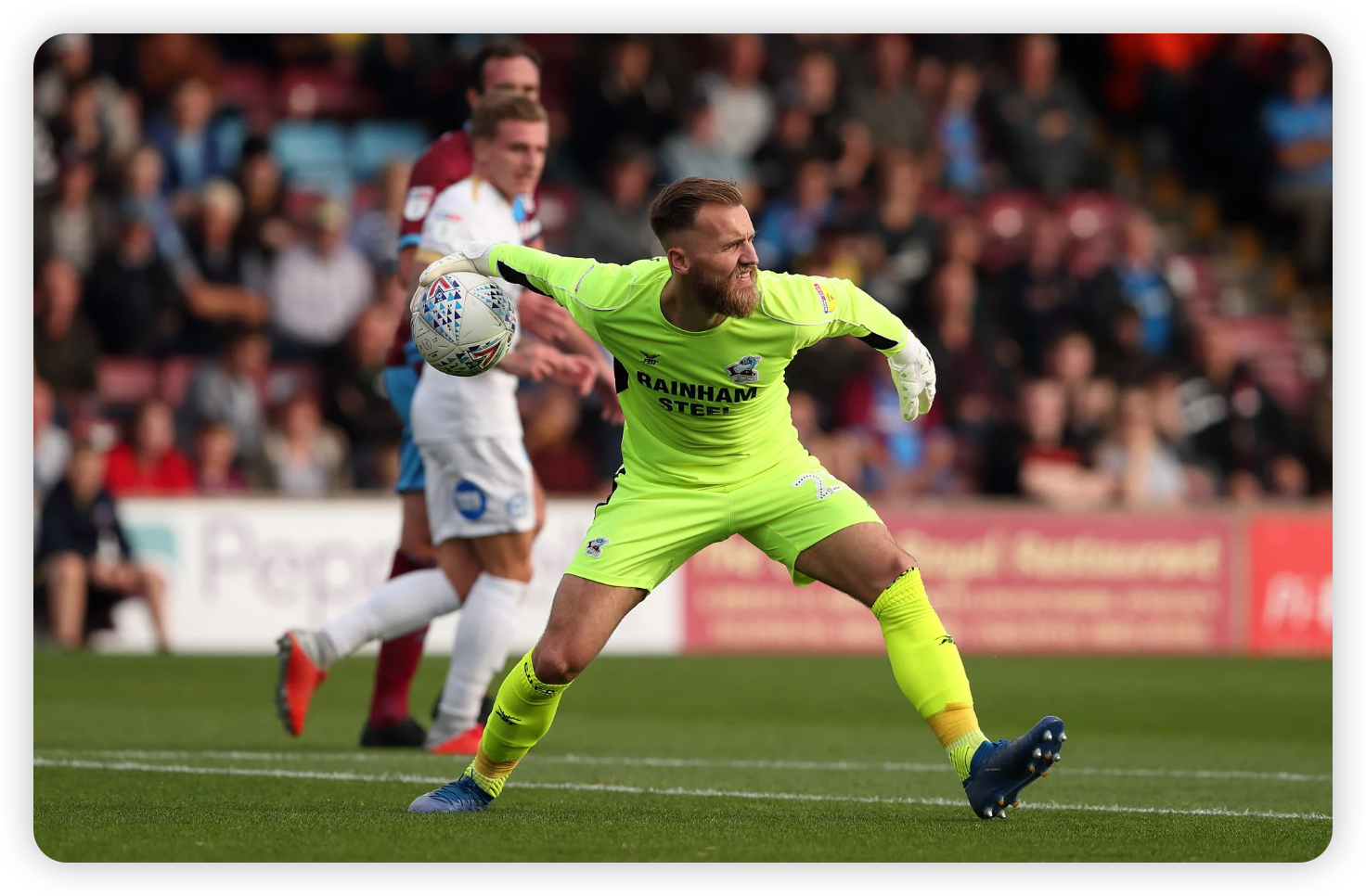 Rangers Bolster Squad with Jak Alnwick Signing