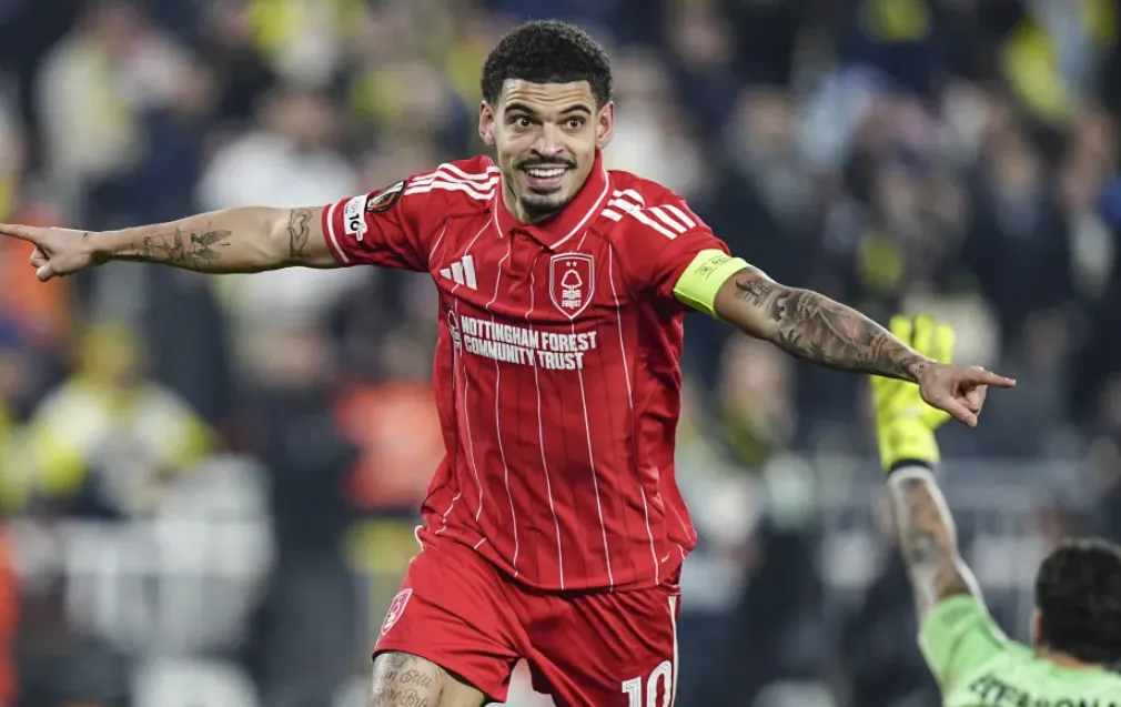 Who is Morgan Gibbs-White and Why Does Fenerbahce Want Him?